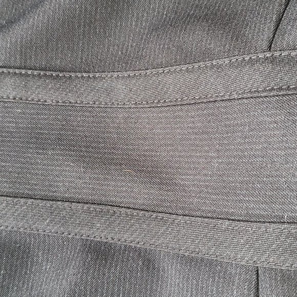 Dress - Picture 4 of 11